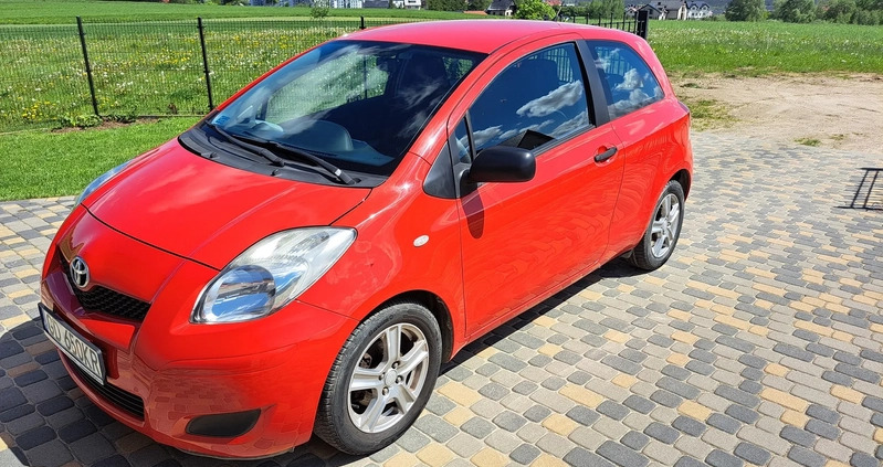 Toyota Yaris cena 17500 przebieg: 125600, rok produkcji 2009 z Żukowo małe 154